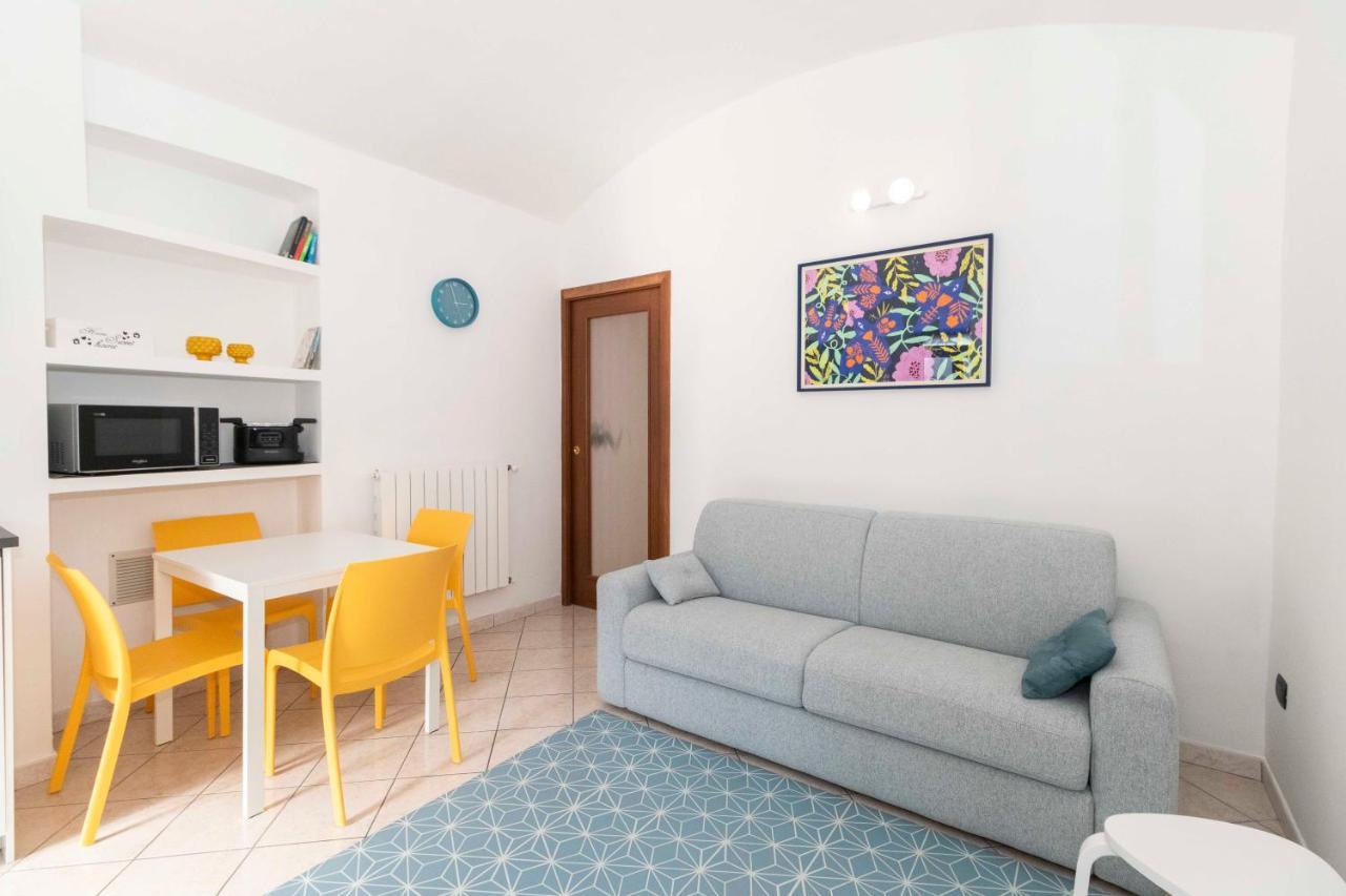 Colourful Flat San Donato Apartment ตูริน ภายนอก รูปภาพ
