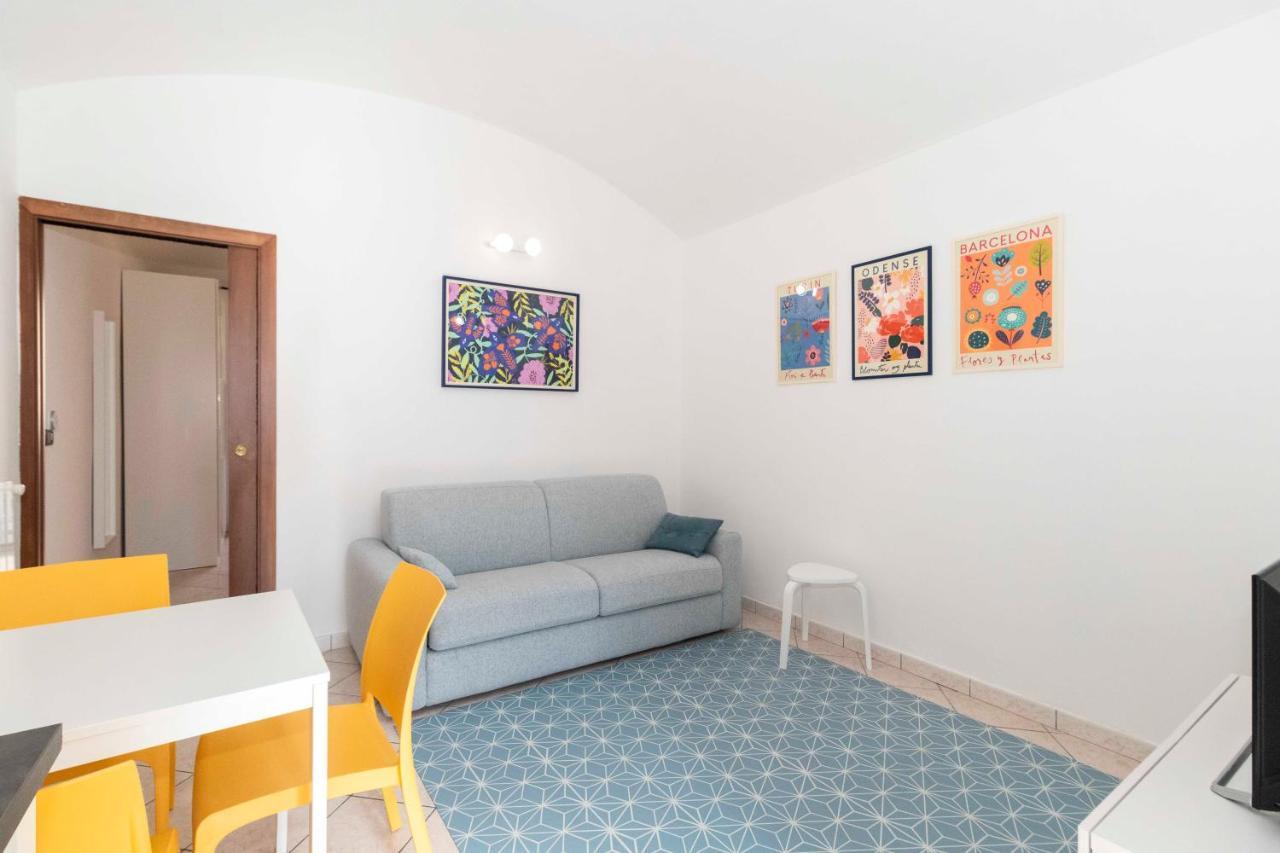 Colourful Flat San Donato Apartment ตูริน ภายนอก รูปภาพ