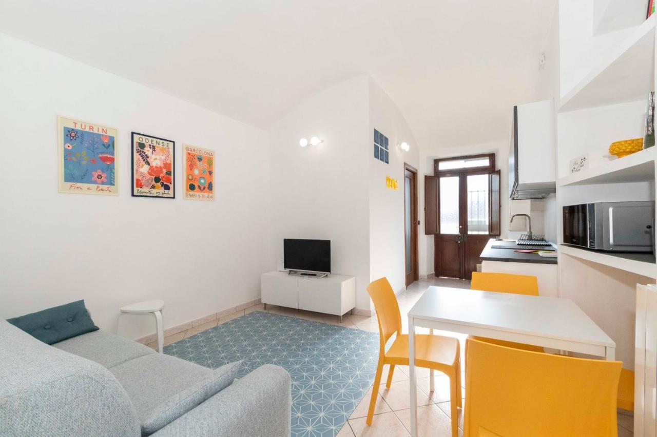Colourful Flat San Donato Apartment ตูริน ภายนอก รูปภาพ