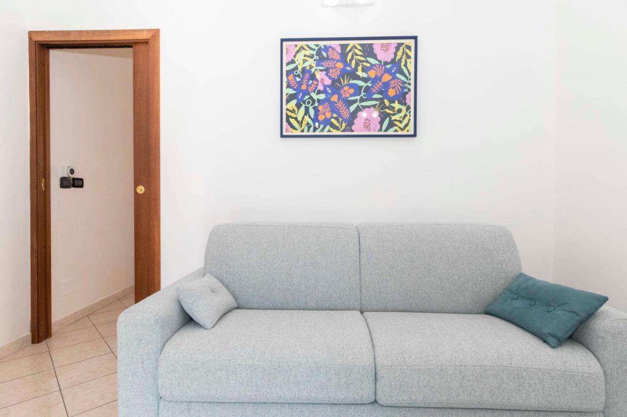 Colourful Flat San Donato Apartment ตูริน ภายนอก รูปภาพ