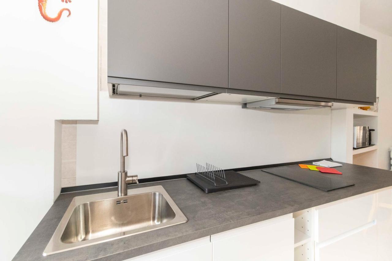 Colourful Flat San Donato Apartment ตูริน ภายนอก รูปภาพ