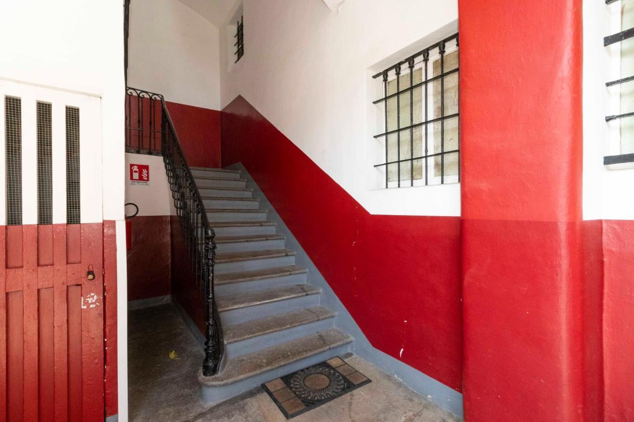 Colourful Flat San Donato Apartment ตูริน ภายนอก รูปภาพ